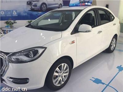  江淮和悦iEV5电动汽车
